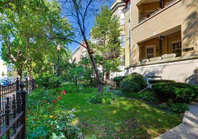Photo 2 of Condo for sale at 4601 N Malden St #3, Chicago, IL 60640 | MLS# 12775469 | Listing updated on 2026-10-09