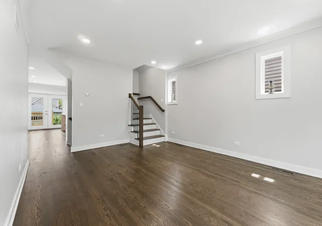 Photo 4 of Single family home for sale at 4903 N Moody Ave, Chicago, IL 60630 | MLS# 12775474 | Listing updated on 2026-10-07