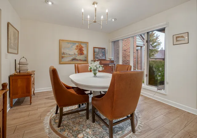 Photo 3 of Townhouse for sale at 1929 Koehling Rd, Northbrook, IL 60062 | MLS# 12775492 | Listing updated on 2026-10-23
