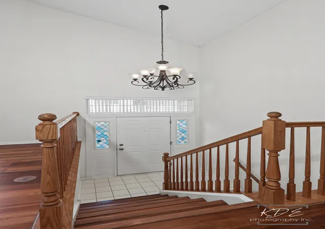 Photo 3 of Townhouse for sale at 913 Neudearborn Ln, Naperville, IL 60563 | MLS# 12775503 | Listing updated on 2026-10-21