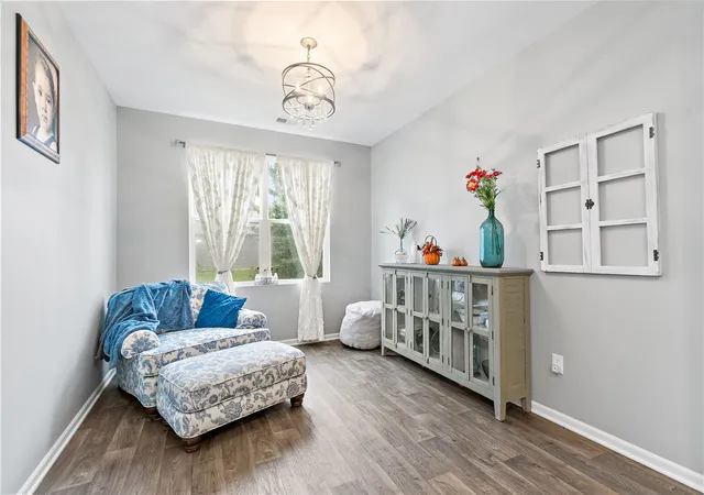 Photo 4 of Single family home for sale at 6323 Aspen Ln, Wonder Lake, IL 60097 | MLS# 12775528 | Listing updated on 2026-10-02