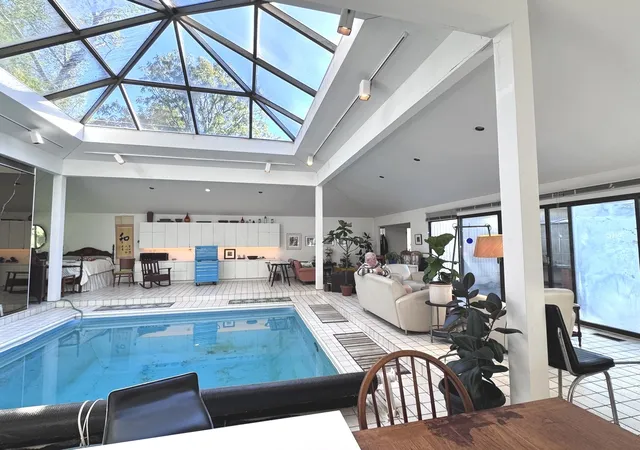 Photo 3 of Single family home for sale at 408 W Florida Ave, Urbana, IL 61801 | MLS# 12775533 | Listing updated on 2026-10-07