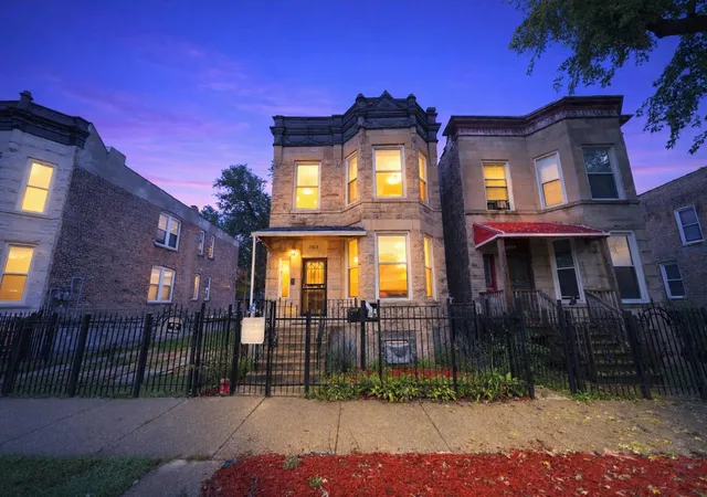 Listing Photo 4 - Condo for sale in building located at 3912 W Fillmore St, Chicago, IL 60624