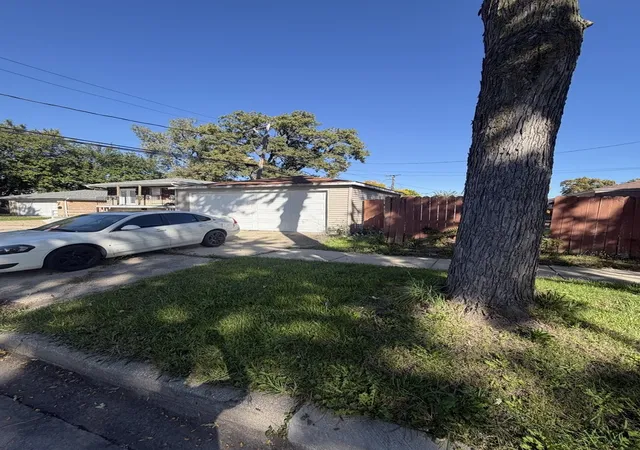 Photo 21 of Single family home for sale at 10224 S Princeton Ave, Chicago, IL 60628 | MLS# 12775565 | Listing updated on 2026-10-10