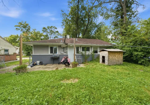 Photo 4 of Single family home for sale at 431 Neosho St, Park Forest, IL 60466 | MLS# 12775626 | Listing updated on 2026-10-02