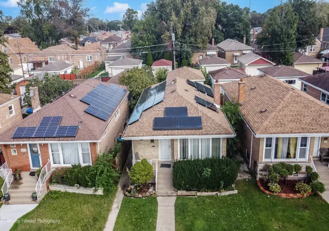 Photo 3 of Single family home for sale at 3628 W 82nd Place, Chicago, IL 60652 | MLS# 12775662 | Listing updated on 2026-10-04