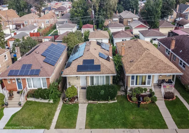 Photo 4 of Single family home for sale at 3628 W 82nd Place, Chicago, IL 60652 | MLS# 12775662 | Listing updated on 2026-10-04