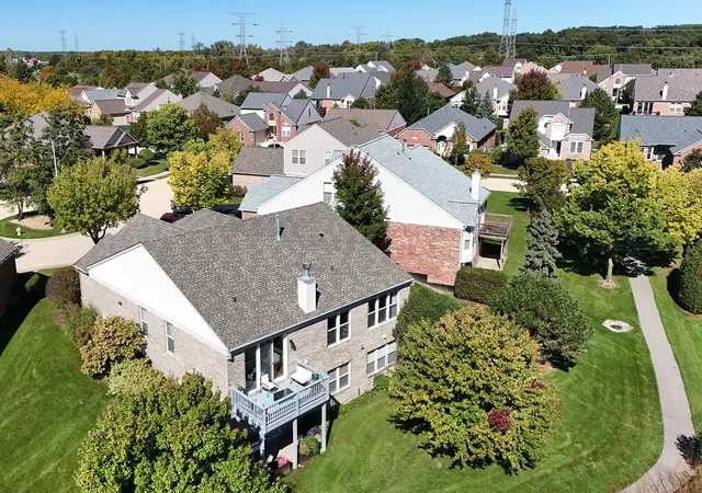 Photo 3 of Single family home for sale at 13233 Bundoran Ct, Orland Park, IL 60462 | MLS# 12775664 | Listing updated on 2026-10-08