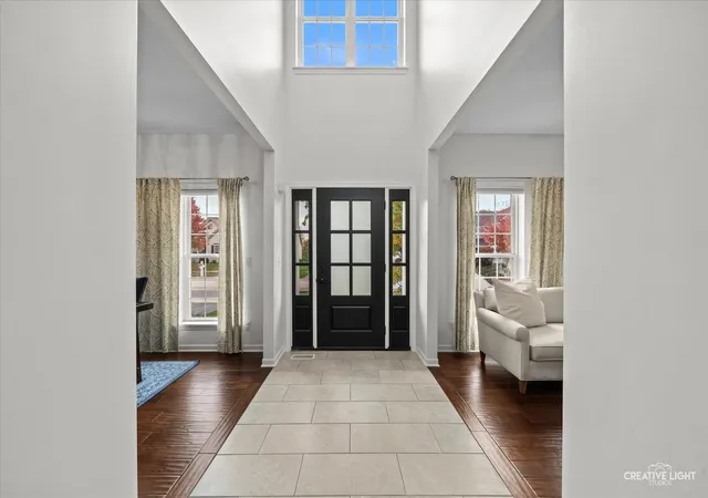 Photo 2 of Single family home for sale at 39w370 W Mallory Dr, Geneva, IL 60134 | MLS# 12775665 | Listing updated on 2026-10-29