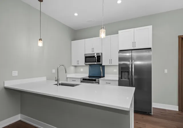 Photo 3 of Condo for sale at 839 Madison St #503, Oak Park, IL 60302 | MLS# 12775697 | Listing updated on 2026-10-08