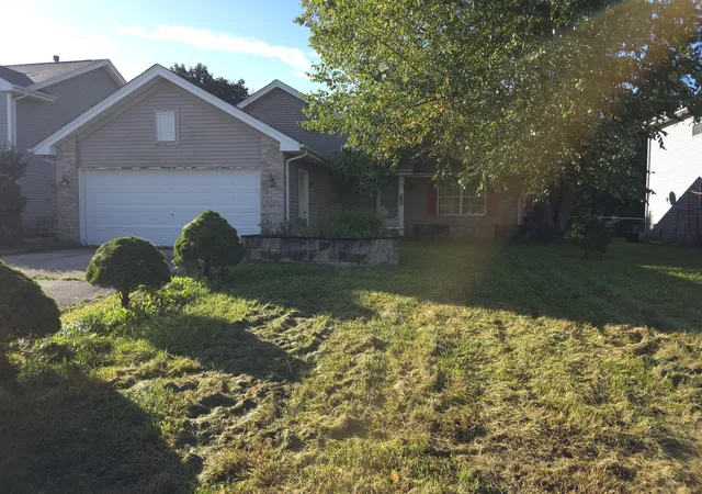 Photo 2 of Single family home for sale at 9235 Segunda Ln, Machesney Park, IL 61115 | MLS# 12775771 | Listing updated on 2026-10-02
