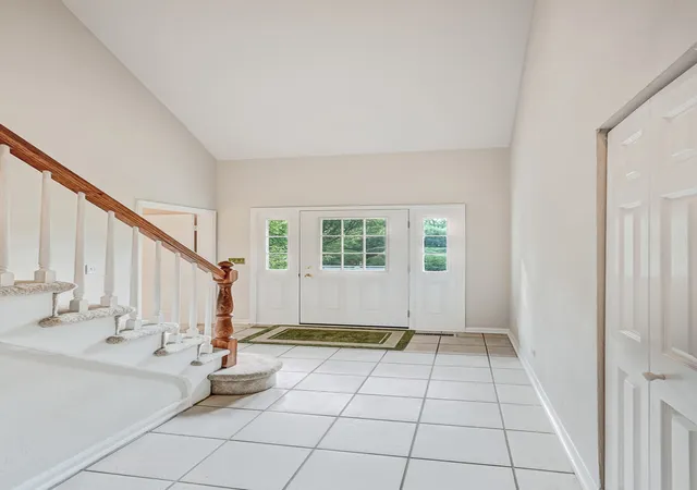 Photo 2 of Single family home for sale at 24462 N Kelsey Rd, Barrington, IL 60010 | MLS# 12775774 | Listing updated on 2026-10-08