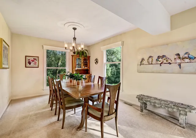 Photo 4 of Single family home for sale at 24462 N Kelsey Rd, Barrington, IL 60010 | MLS# 12775774 | Listing updated on 2026-10-08