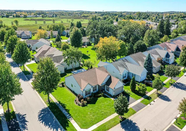 Photo 3 of Single family home for sale at 13229 Jasmine Ln, Huntley, IL 60142 | MLS# 12775803 | Listing updated on 2026-10-09