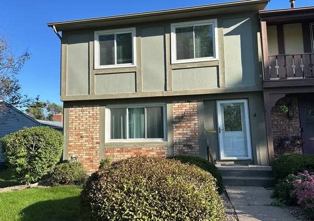 Photo 1 of Condo for sale at 3709 31st Avenue #13, Rock Island, IL 61201 | MLS# 12775813 | Listing updated on 2026-10-06