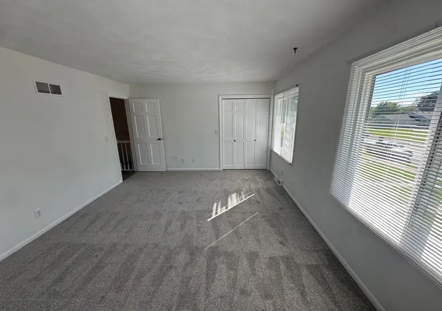 Photo 3 of Condo for sale at 3709 31st Avenue #13, Rock Island, IL 61201 | MLS# 12775813 | Listing updated on 2026-10-06