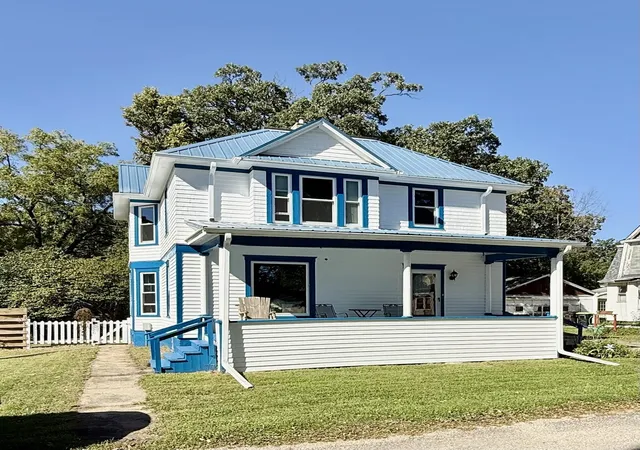 Photo 1 of Single family home for sale at 219 Lyons Ct, Toulon, IL 61483 | MLS# 12775817 | Listing updated on 2026-10-12