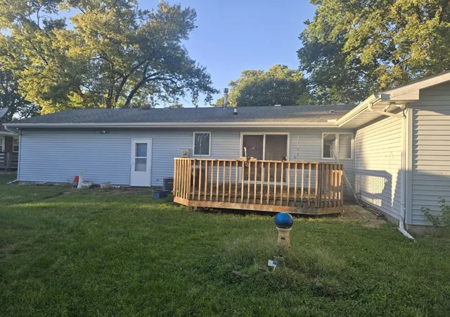Photo 2 of Single family home for sale at 209 W North St, Mc Lean, IL 61754 | MLS# 12775828 | Listing updated on 2026-10-22