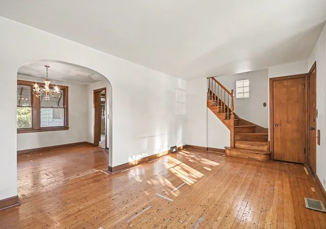 Photo 3 of Single family home for sale at 3514 N Opal Ave, Chicago, IL 60634 | MLS# 12775845 | Listing updated on 2026-10-07