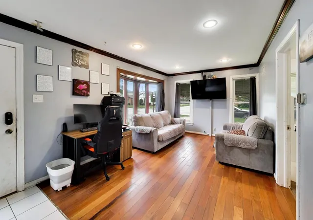 Photo 3 of Single family home for sale at 3858 N Pontiac Ave, Chicago, IL 60634 | MLS# 12775871 | Listing updated on 2026-10-07