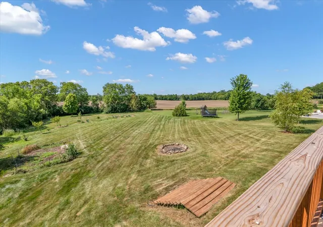 Photo 3 of Single family home for sale at 10952 Tanglewood Trails Dr, Yorkville, IL 60560 | MLS# 12775874 | Listing updated on 2026-10-02