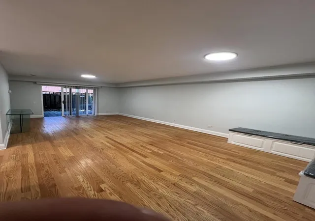 Photo 2 of Condo for sale at 2036 N Larrabee St #8106, Chicago, IL 60614 | MLS# 12775887 | Listing updated on 2026-10-22