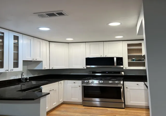 Photo 4 of Condo for sale at 2036 N Larrabee St #8106, Chicago, IL 60614 | MLS# 12775887 | Listing updated on 2026-10-22