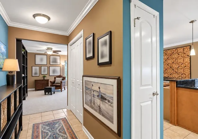 Photo 4 of Condo for sale at 201 Thames Pkwy #3A, Park Ridge, IL 60068 | MLS# 12775898 | Listing updated on 2026-10-08