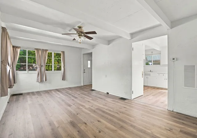Photo 4 of Single family home for sale at 303 W Main St, Atkinson, IL 61235 | MLS# 12775902 | Listing updated on 2026-10-10