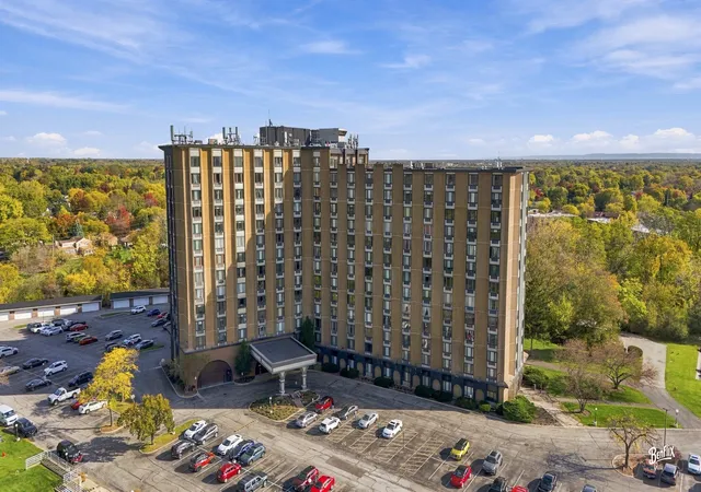 Photo 1 of Condo for sale at 1 Renaissance Pl #621, Palatine, IL 60067 | MLS# 12775903 | Listing updated on 2026-10-30