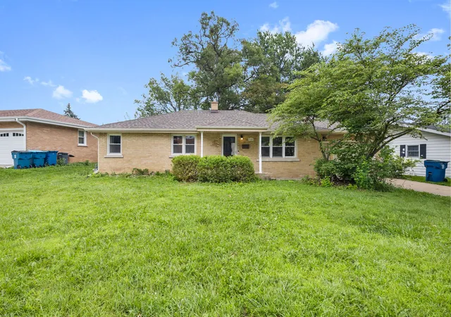 Photo 1 of Single family home for sale at 1280 Gertsam Dr, Bradley, IL 60915 | MLS# 12775913 | Listing updated on 2026-10-02
