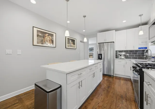 Photo 3 of Single family home for sale at 1423 Ridgeland Ave, Berwyn, IL 60402 | MLS# 12775924 | Listing updated on 2026-10-02