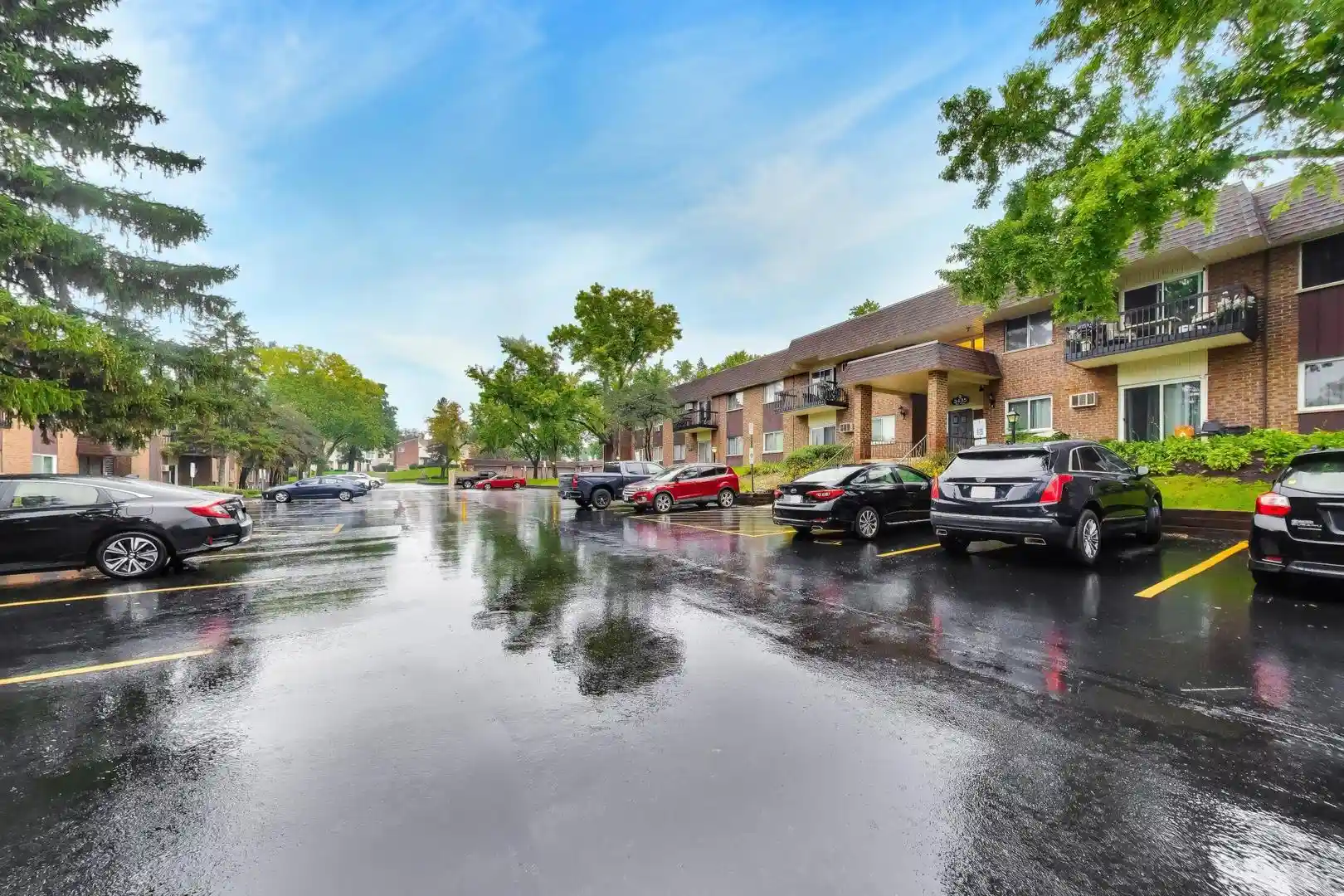 Listing Photo 29 - Condo for sale in 3425 83Rd St located at 3425 83Rd St, Woodridge, IL 60517 - Unit #D18