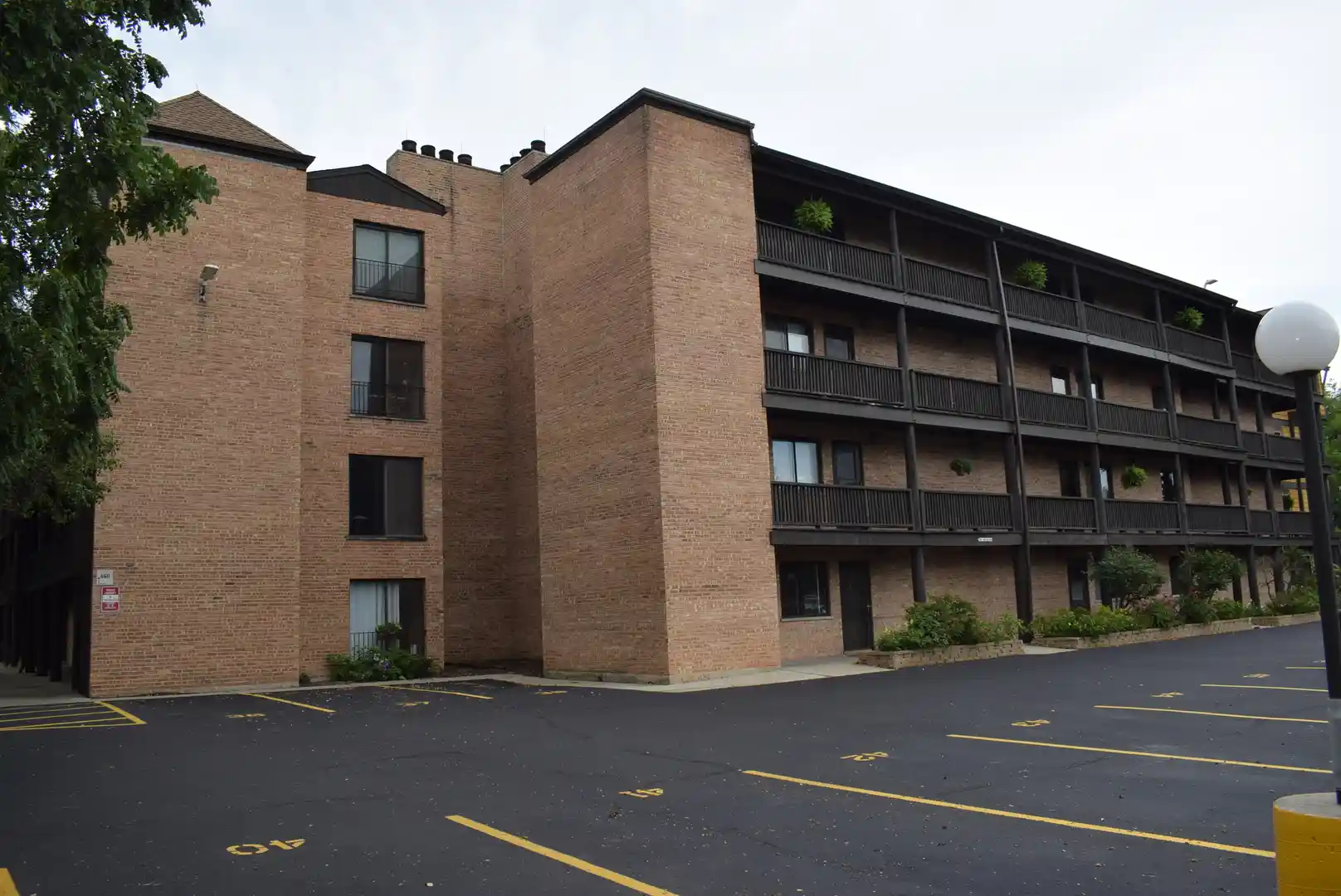 Listing Photo 1 - Condo for sale in 460 N Main St located at 460 N Main St, Wauconda, IL 60084 - Unit #N306A
