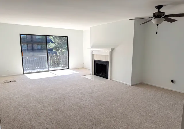 Listing Photo 5 - Condo for sale in building located at 460 N Main St, Wauconda, IL 60084 - Unit #N306A