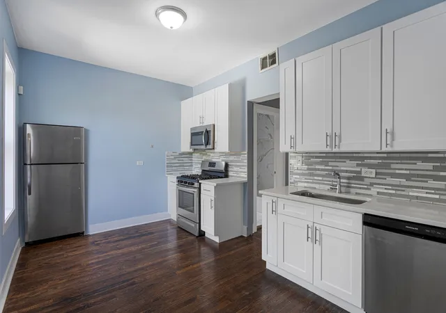 Photo 4 of House for sale at 1710 W Marquette Rd, Chicago, IL 60636 | MLS# 12775959 | Listing updated on 2026-10-22
