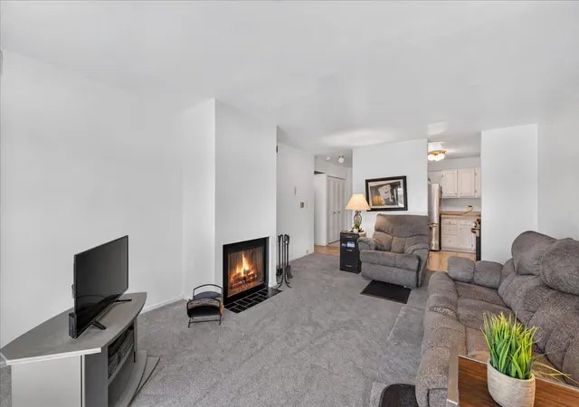 Photo 2 of Condo for sale at 2000 Bayside Dr #313, Palatine, IL 60074 | MLS# 12775967 | Listing updated on 2026-10-15