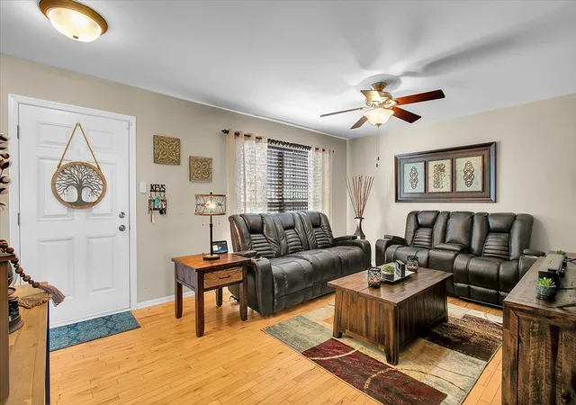 Photo 3 of Single family home for sale at 3211 Veronica St, Plano, IL 60545 | MLS# 12775989 | Listing updated on 2026-10-07