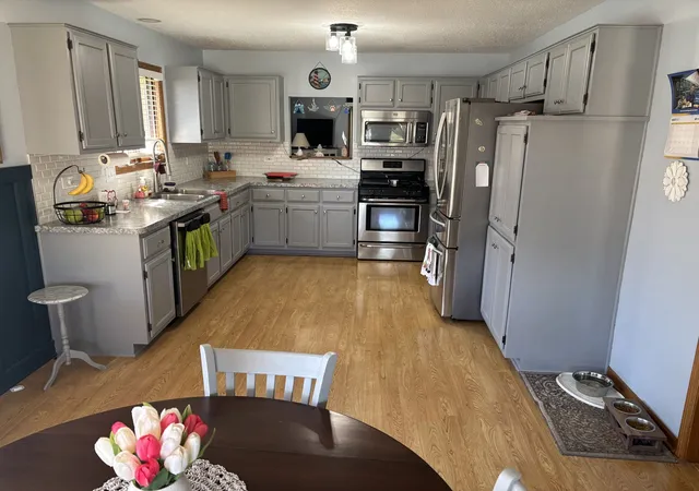 Photo 3 of Townhouse for sale at 831 Deerpath Ln, Elwood, IL 60421 | MLS# 12775998 | Listing updated on 2026-10-09
