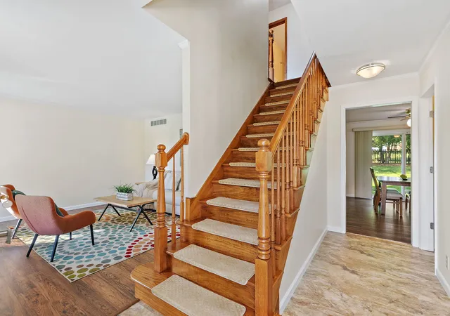 Photo 3 of Single family home for sale at 5 Cari Ct, De Kalb, IL 60115 | MLS# 12776015 | Listing updated on 2026-10-05
