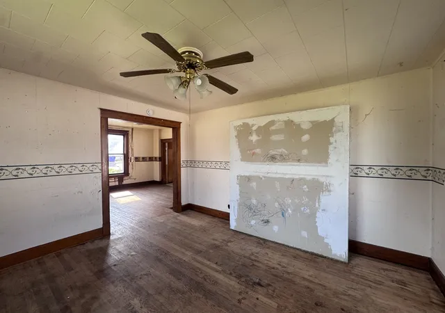 Photo 4 of Single family home for sale at 837 Rockwell St, Kewanee, IL 61443 | MLS# 12776051 | Listing updated on 2026-10-08