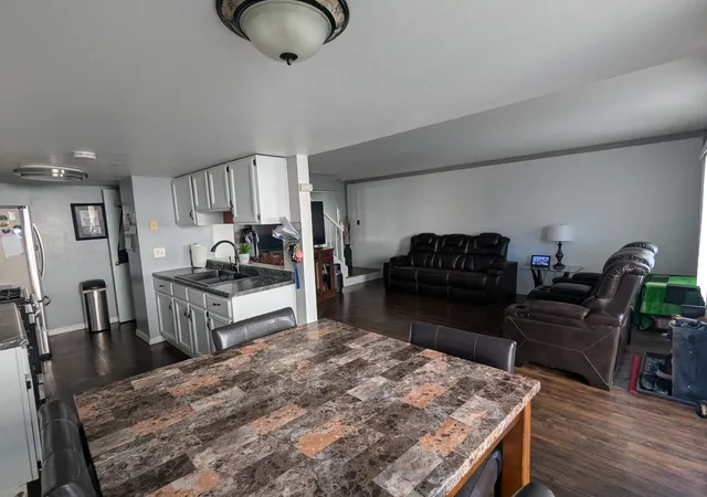 Photo 3 of Condo for sale at 2s758 Winchester Cir #3, Warrenville, IL 60555 | MLS# 12776056 | Listing updated on 2026-10-03