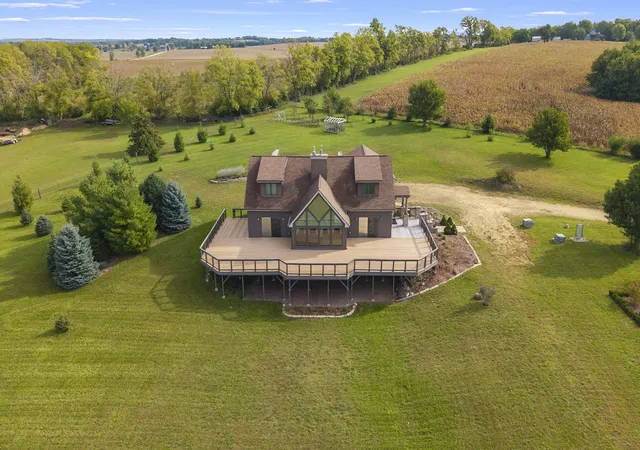 Photo 1 of Single family home for sale at 14949 Saunders Rd, Pecatonica, IL 61063 | MLS# 12776060 | Listing updated on 2026-10-05