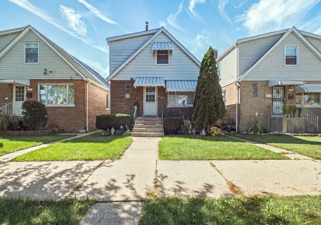 Single family home for sale at 4406 S Homan Ave, Chicago, IL 60632 | MLS# 12776066