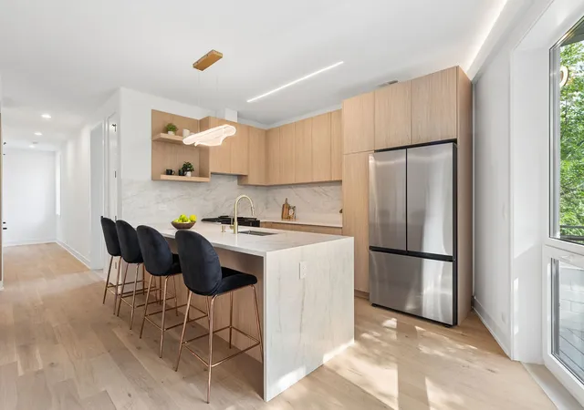 Listing Photo 5 - Condo for sale in building located at 1656 N Bosworth Ave, Chicago, IL 60642 - Unit #3N