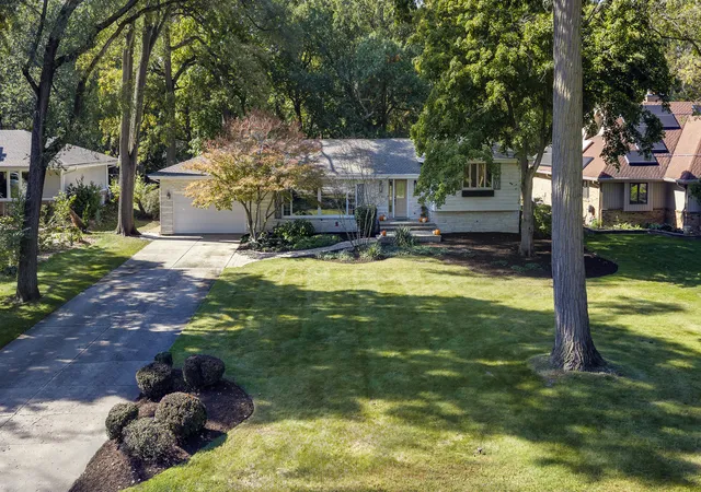 Photo 1 of Single family home for sale at 1650 Forest Dr, Glenview, IL 60025 | MLS# 12776097 | Listing updated on 2026-10-29