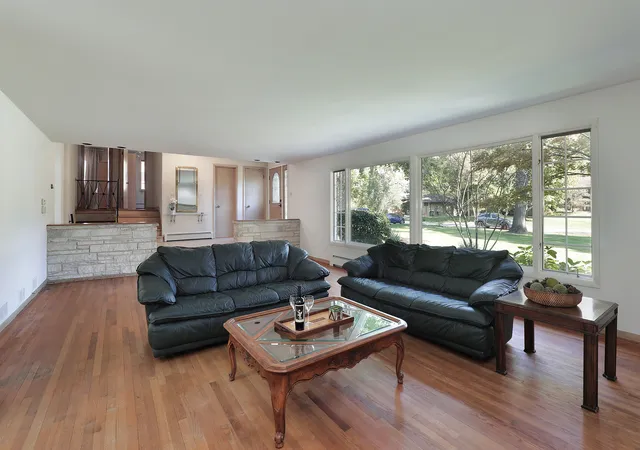 Photo 3 of Single family home for sale at 1650 Forest Dr, Glenview, IL 60025 | MLS# 12776097 | Listing updated on 2026-10-29