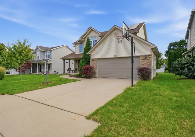 Photo 2 of Single family home for sale at 11032 N Serene Blvd, Dunlap, IL 61525 | MLS# 12776102 | Listing updated on 2026-10-07
