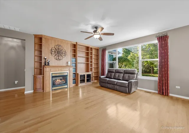 Photo 3 of Single family home for sale at 11977 Stonewater Xing, Huntley, IL 60142 | MLS# 12776108 | Listing updated on 2026-10-09