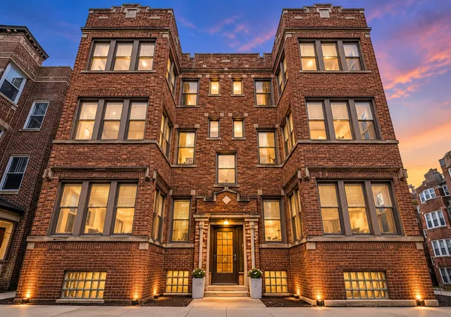 Condo for sale at 6454 N Bosworth Ave #2A, Chicago, IL 60626 | MLS# 12776117